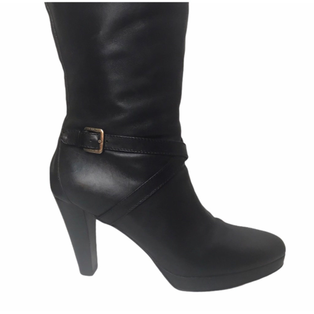 Cole Haans Black Leather boots Size 9AA